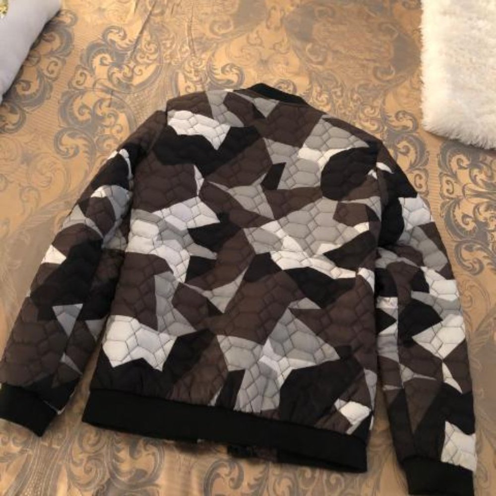 Men's Jacket - Picture 2 of 2